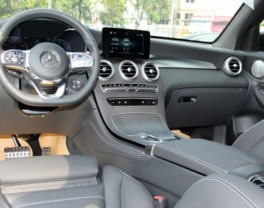 dán nội thất Mercedes GLC200